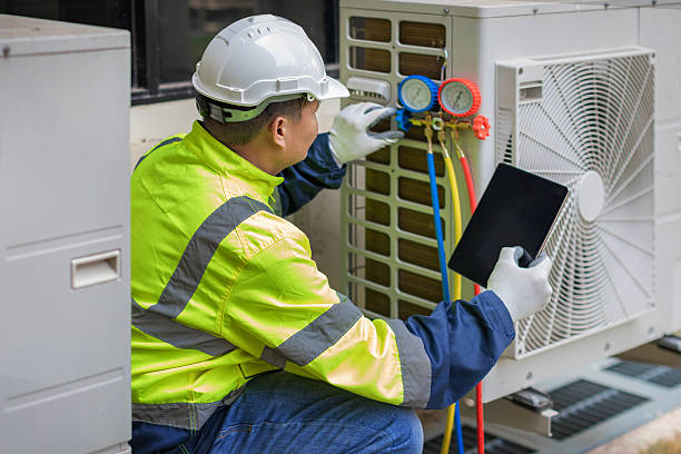 Professional Hvac technician working in Upland, IN